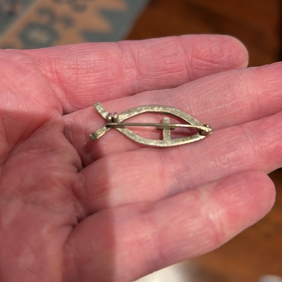 James Avery Vintage Retired Christian Cross Fish-VERY RARE VERY OLD - Picture 2 of 2